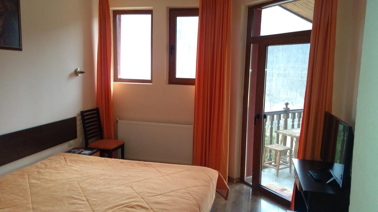 Guest House Alfa Daniel Balkanets  Eksteriør bilde